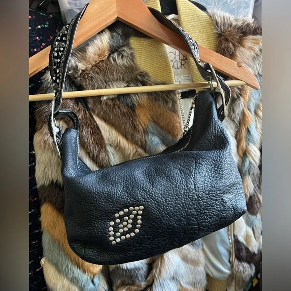 Betsey Johnson Shoulder Bag - Picture 3 of 13